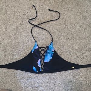 Worn once. VS pink swim top